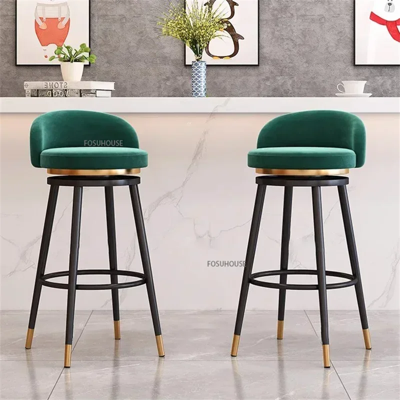 Krzesło barowe w stylu skandyn – Commercial Kitchen Light recenzja i cena
